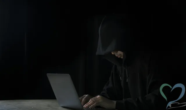 悪口を書き込む人