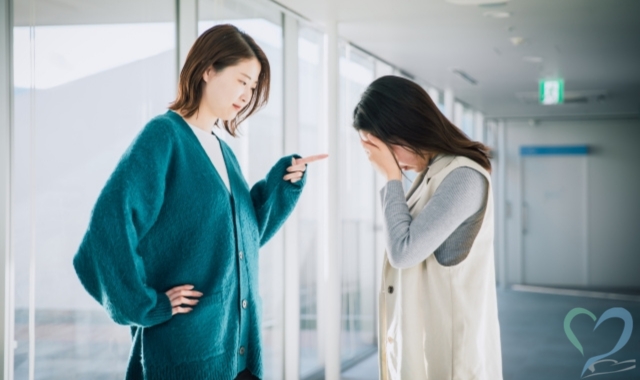 精神的な苦痛を受ける