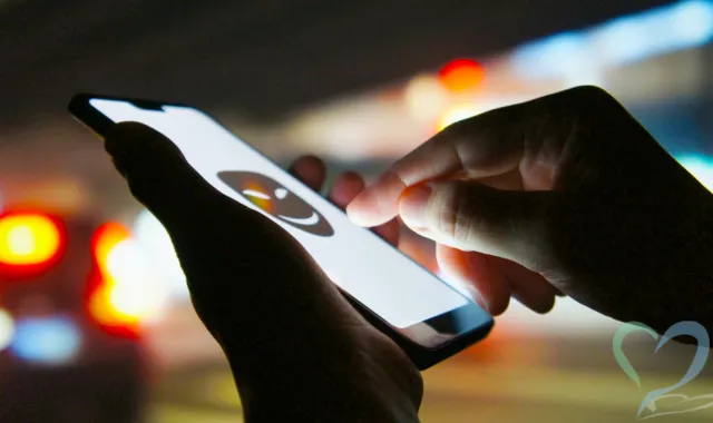 スマホがマルウェア感染している