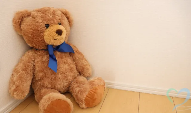 大きな熊のぬいぐるみ