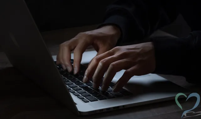 ハッキングされる