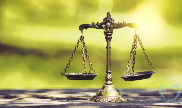 法の天秤